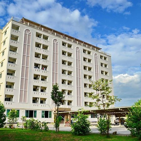 Larrivee Hotel Bang Bo Luaran gambar