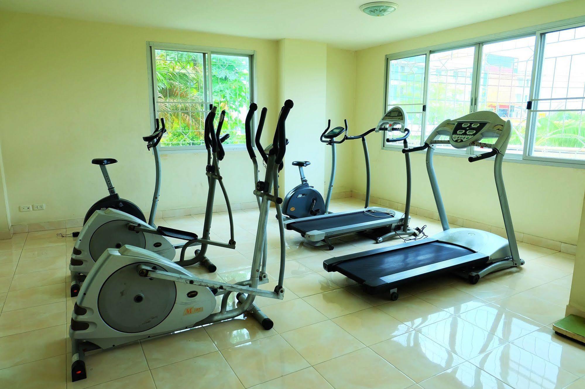 Larrivee Hotel Bang Bo Luaran gambar